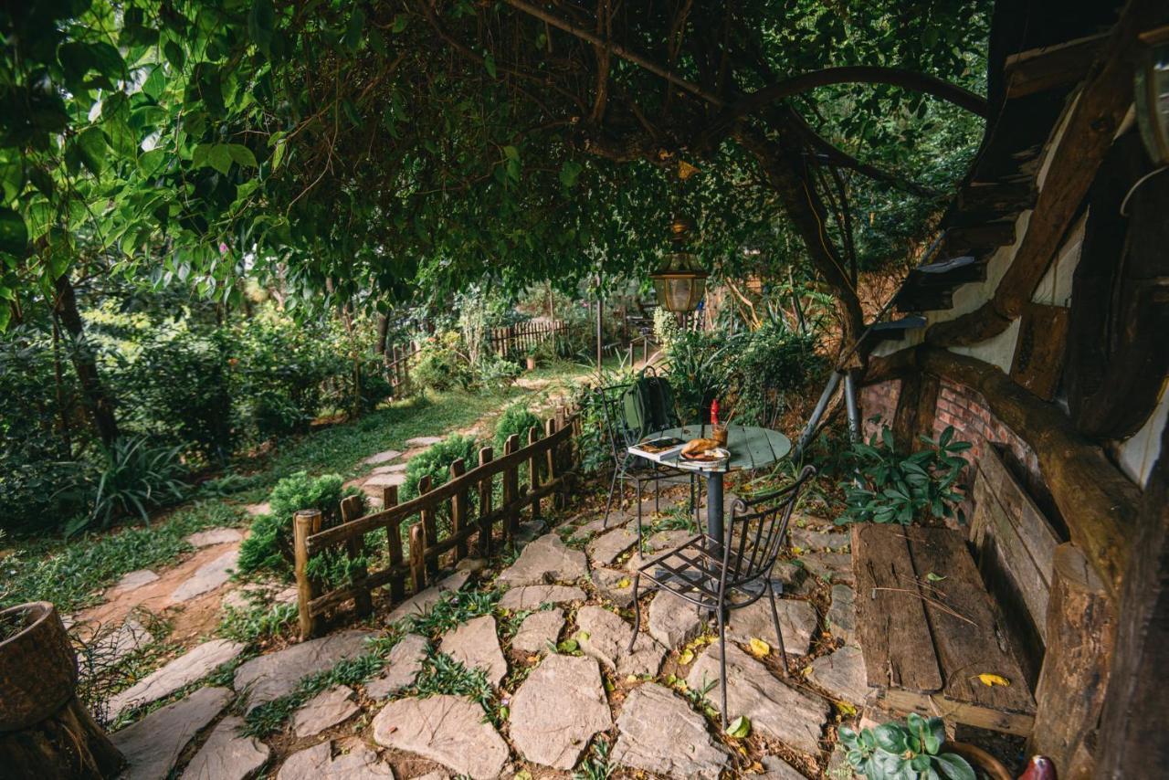 Hôtel U Lesa - Nhà Bên Rừng à Hanoï Extérieur photo